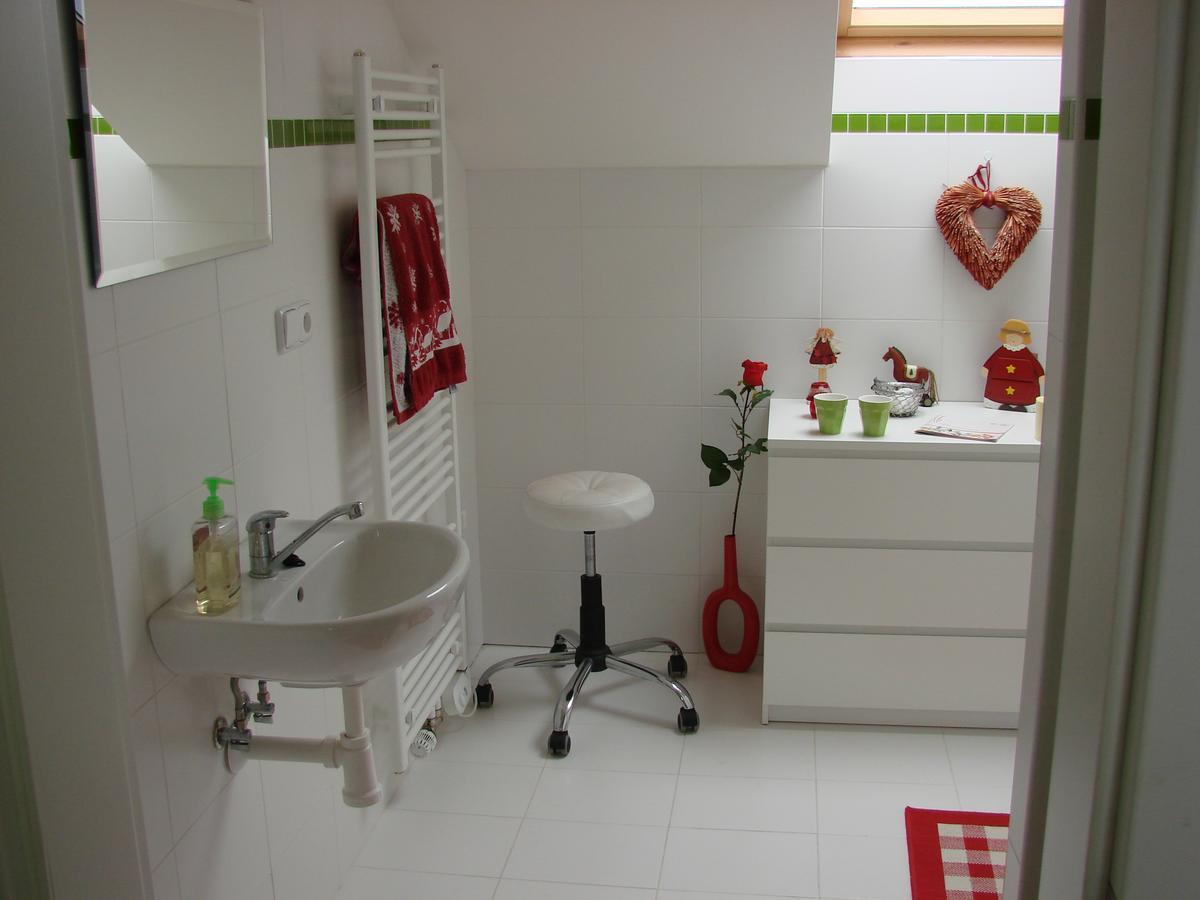 Salvo Apartment Mala Hrastice Buitenkant foto